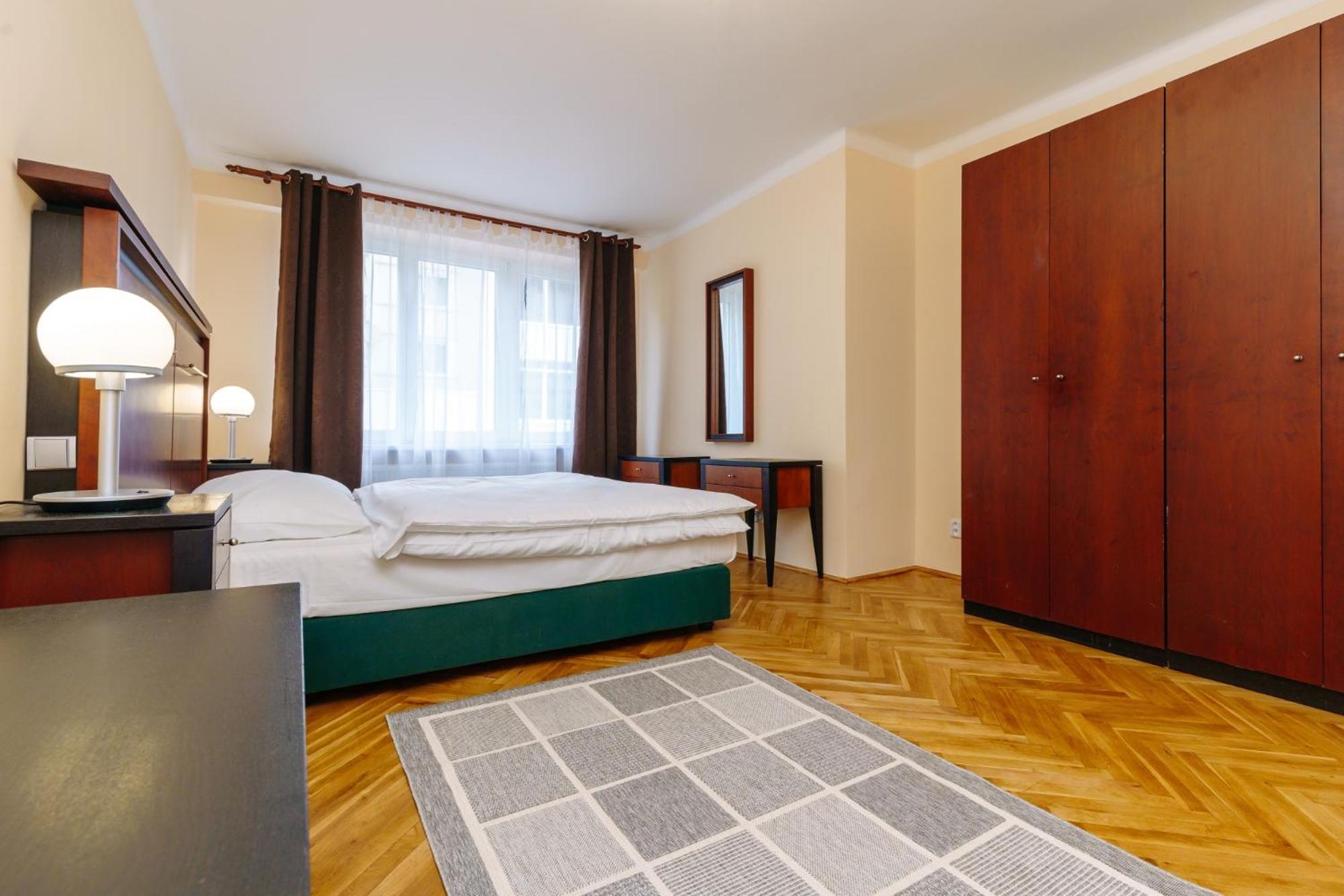 Apartments Tgm 11 Karlovy Vary Phòng bức ảnh
